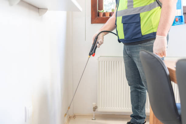 Best Best Pest Control Companies  in Chestnut Ridge, NY